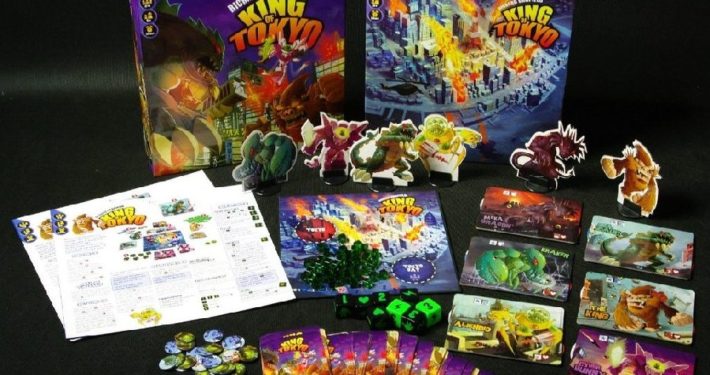 Pełna zawartość pudełka (autor: Cnidius)